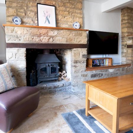 Quarry Cottage Courtyard Garden Pass The Keys Cirencester Dış mekan fotoğraf